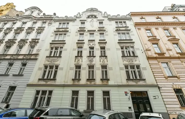 Pronájem bytu 3+kk, Praha - Nové Město, Odborů, 81 m2