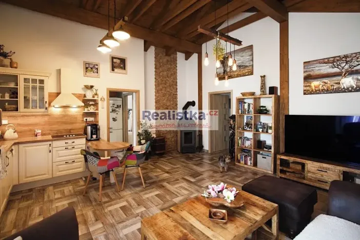 Prodej rodinného domu, Kbelany, 142 m2