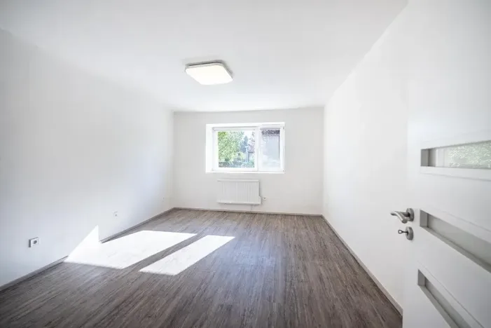 Prodej rodinného domu, Vážany, 702 m2