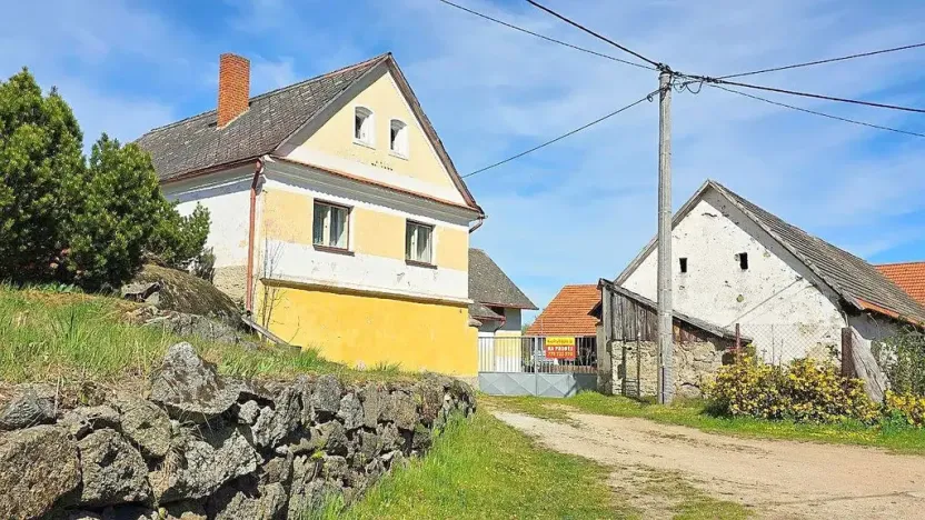 Prodej rodinného domu, Petrovice, 200 m2