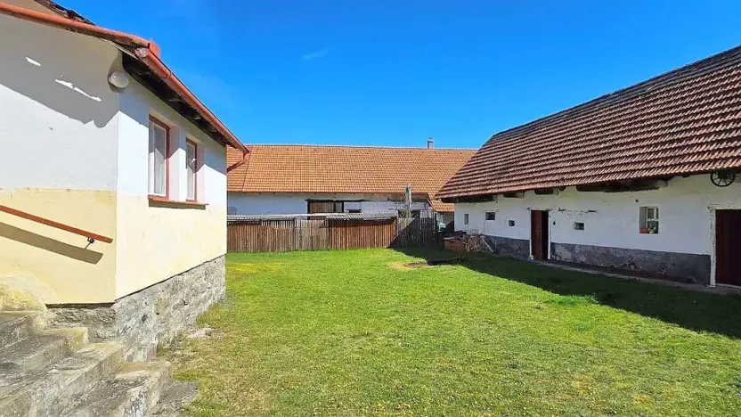 Prodej rodinného domu, Petrovice, 200 m2