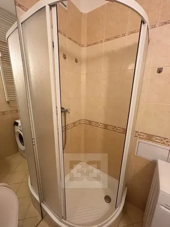 Pronájem bytu 1+kk, Praha - Nusle, U křížku, 28 m2