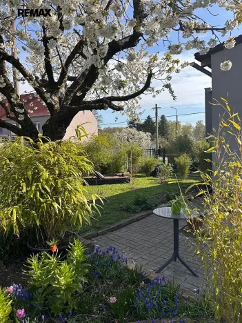 Prodej rodinného domu, Hrob, 158 m2