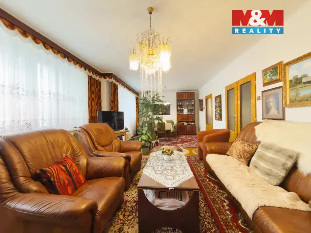 Prodej zemědělské usedlosti, Hrabyně, 214 m2