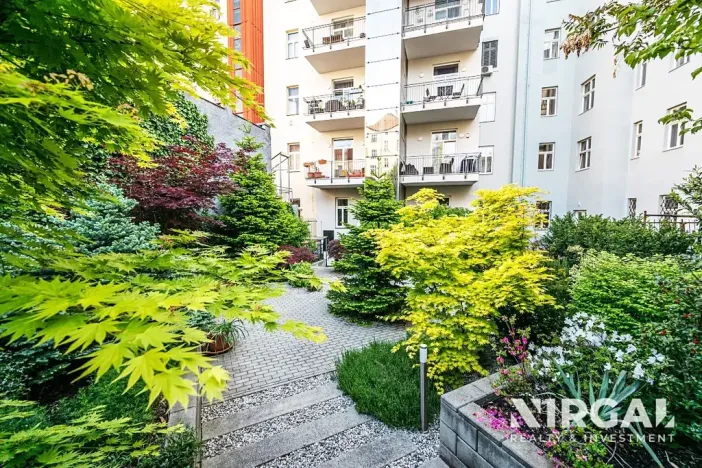 Pronájem bytu 1+kk, Praha - Nové Město, Tyršova, 30 m2