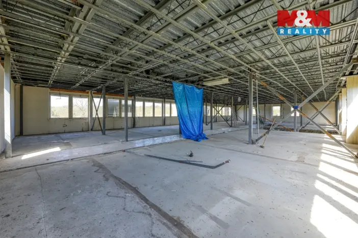 Pronájem obchodního prostoru, Stříbro, Nádražní, 700 m2