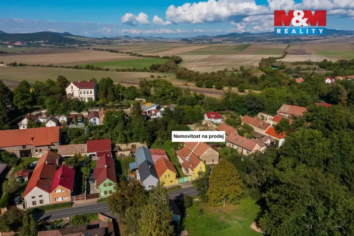 Prodej rodinného domu, Počedělice - Orasice, 240 m2