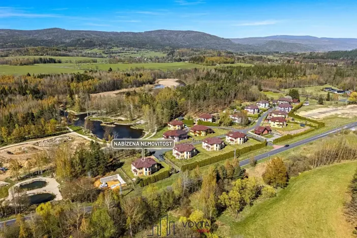Prodej vily, Nová Role, 347 m2