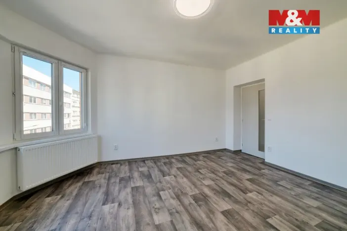 Pronájem bytu 4+1, Cheb, Májová, 121 m2