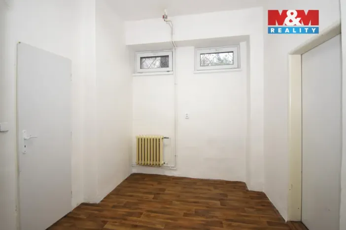 Pronájem obchodního prostoru, Ostrava - Hrabůvka, Tlapákova, 122 m2