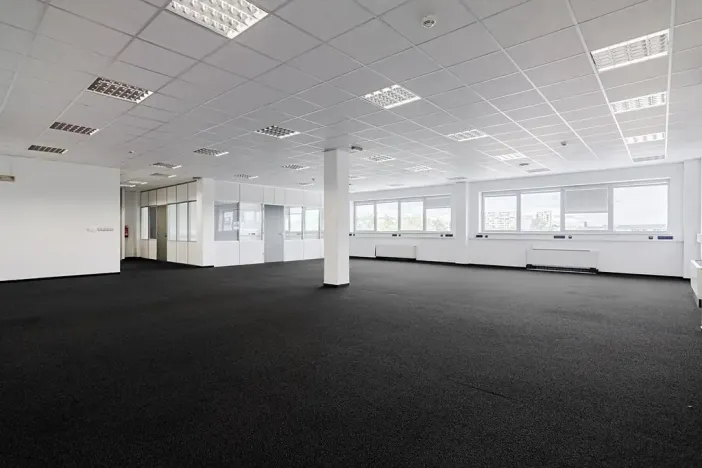 Pronájem kanceláře, Praha - Letňany, Veselská, 225 m2