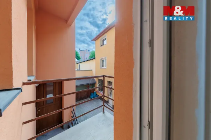 Pronájem bytu 2+1, Karlovy Vary - Drahovice, Vítězná, 74 m2
