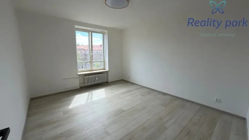 Pronájem bytu 2+kk, Ostrava, Gustava Klimenta, 59 m2