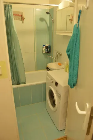 Pronájem bytu 2+kk, Liberec, Bezová, 42 m2