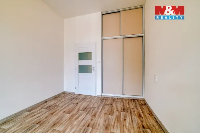 Pronájem bytu 1+1, Františkovy Lázně, Kollárova, 48 m2