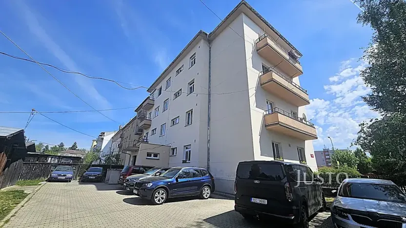 Prodej bytu 3+1, Písek, Baarova, 80 m2