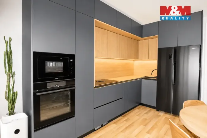 Prodej bytu 4+kk, Praha, Ke kříži, 76 m2