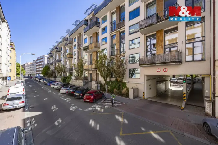 Prodej bytu 2+kk, Praha - Libeň, U libeňského pivovaru, 45 m2