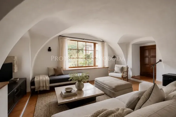 Prodej ubytování, Číměř, 650 m2