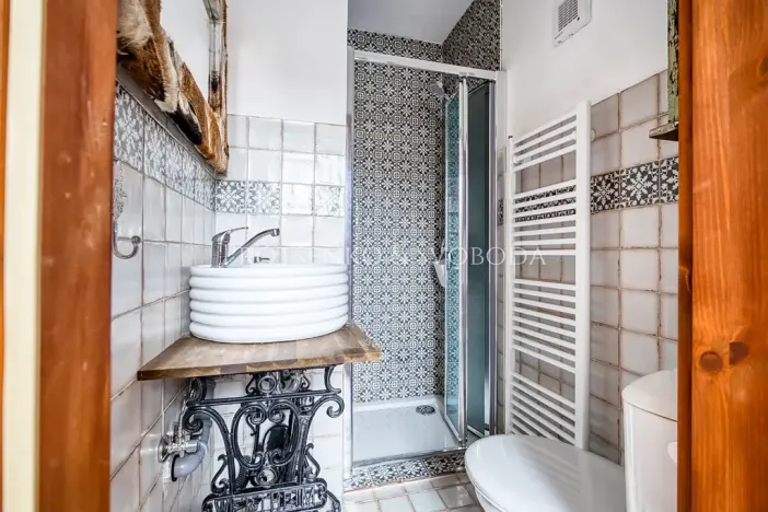 Prodej ubytování, Číměř, 650 m2