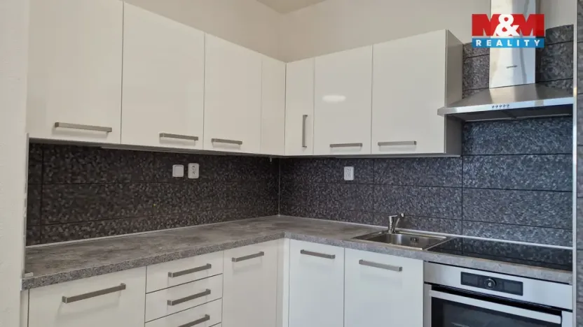 Pronájem bytu 2+kk, Plzeň - Bolevec, Studentská, 55 m2
