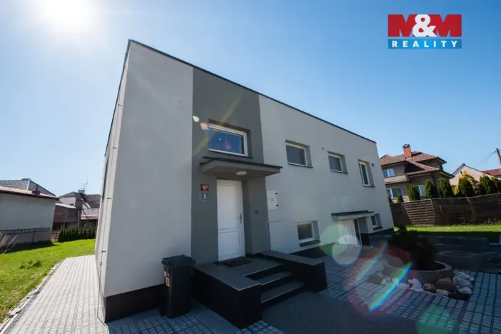 Pronájem bytu 2+1, Hradec Králové - Věkoše, Lomená, 58 m2