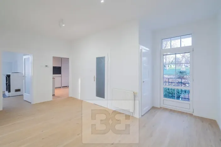 Pronájem bytu 3+1, Praha - Libeň, Na stráži, 110 m2