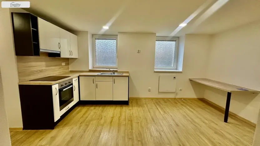Prodej bytu 2+1, Brno - Komárov, Slunná, 59 m2
