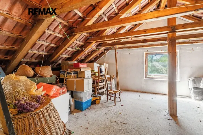 Prodej bytu 3+1, Hvozdnice, 83 m2