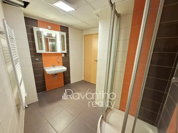 Pronájem bytu 2+kk, Modřice, Masarykova, 52 m2