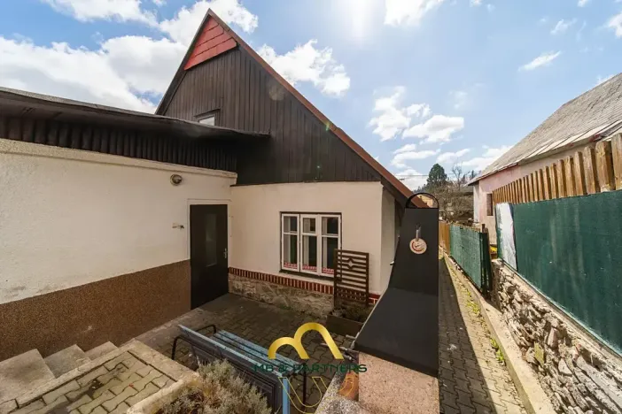 Prodej rodinného domu, Černý Důl, 130 m2