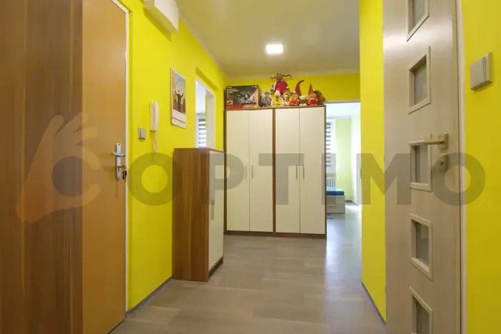 Prodej bytu 3+1, Praha - Kyje, Bajgarova, 65 m2