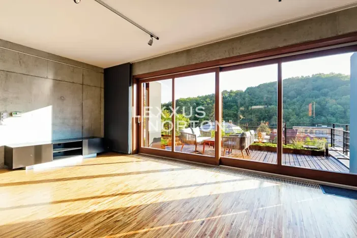 Pronájem bytu 6+kk a větší, Praha - Košíře, U Vojanky, 300 m2