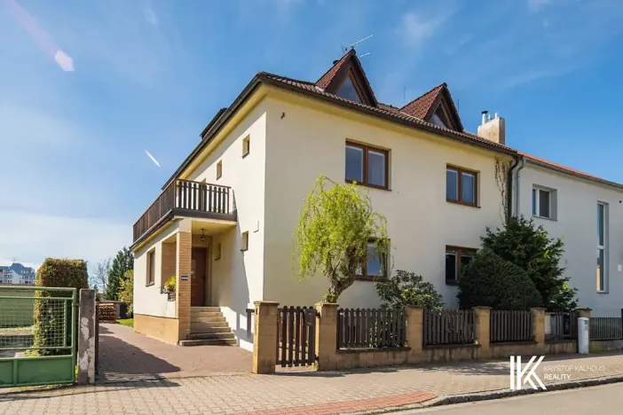 Prodej vícegeneračního domu, Pardubice, Ve Stezkách, 332 m2
