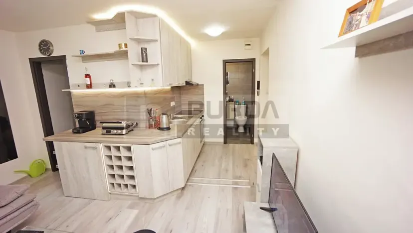Prodej bytu 2+kk, Neratovice, 30 m2