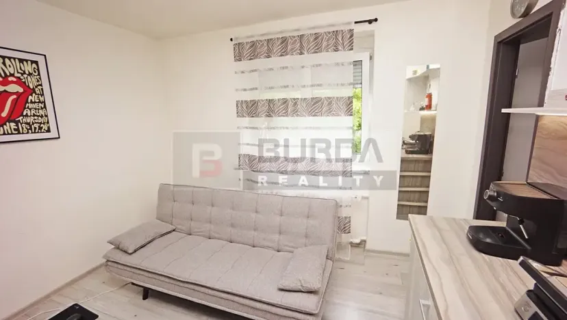 Prodej bytu 2+kk, Neratovice, 30 m2