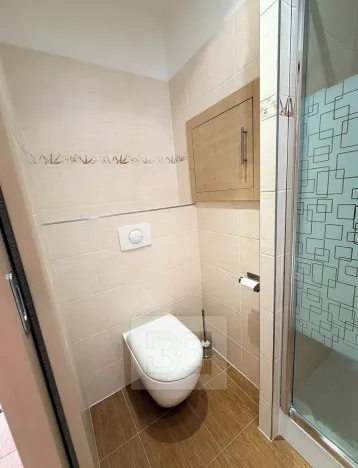 Pronájem bytu 1+kk, Praha - Modřany, Vitošská, 30 m2