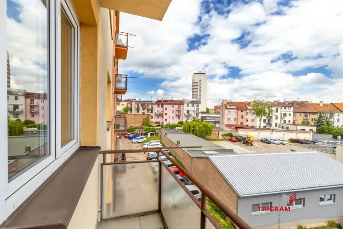 Prodej bytu 2+1, Hradec Králové - Pražské Předměstí, Puškinova, 57 m2