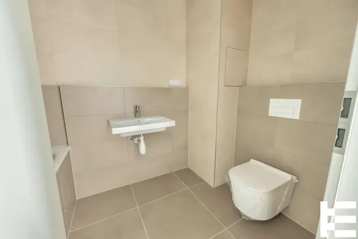 Prodej bytu 2+kk, Praha - Bohnice, Lodžská, 75 m2