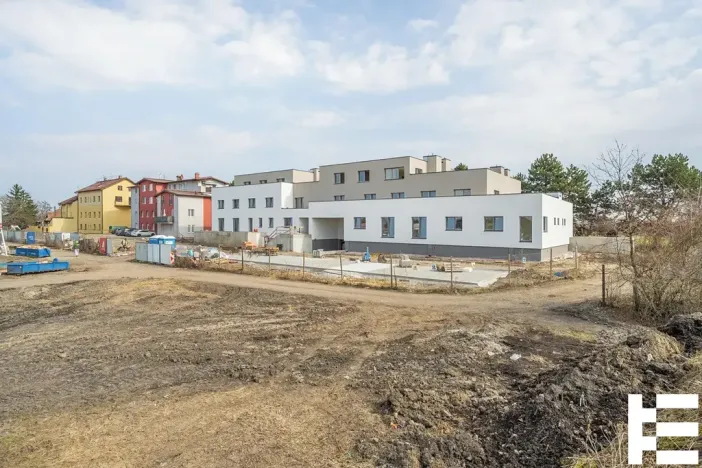 Prodej bytu 1+kk, Praha - Satalice, Za Novákovou zahradou, 33 m2