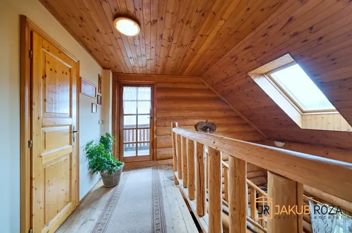 Prodej chaty, Staré Město, 242 m2