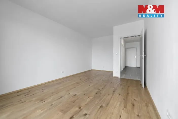 Pronájem bytu 2+kk, Plzeň, Safírová, 66 m2