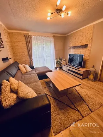 Prodej bytu 2+1, Bílina, Sídliště SHD, 48 m2