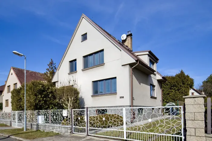 Prodej rodinného domu, Divišov, Zahradní, 150 m2