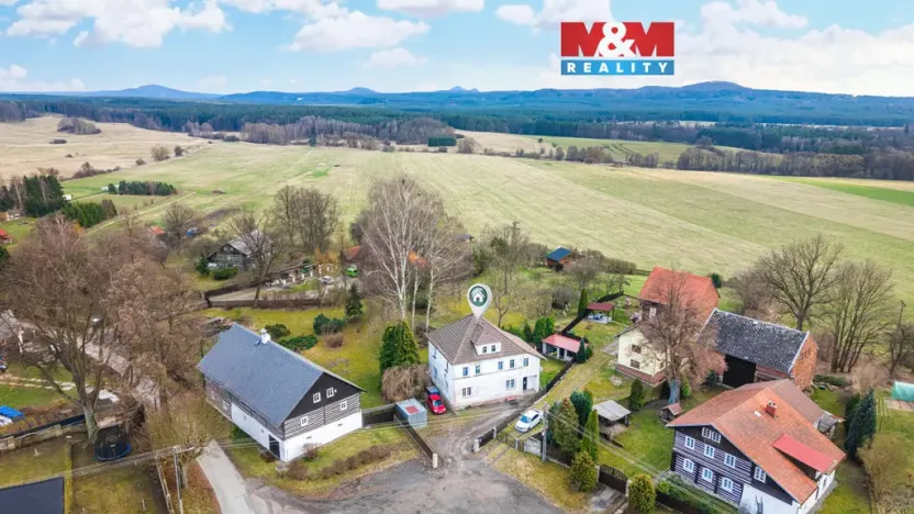 Prodej rodinného domu, Zákupy - Brenná, 242 m2