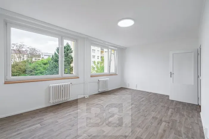Pronájem bytu 1+kk, Rakovník, V Jamce, 33 m2