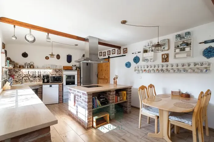 Prodej zemědělské usedlosti, Skomelno, 284 m2