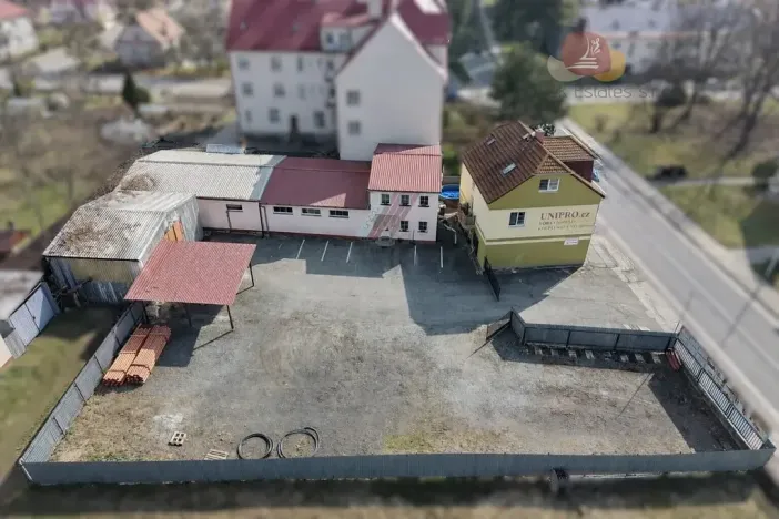 Prodej obchodního prostoru, Šumperk, Uničovská, 1694 m2