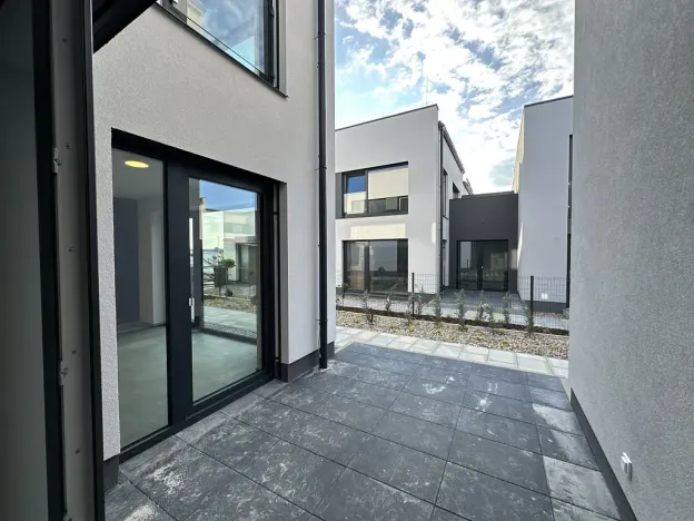 Pronájem bytu 3+kk, Mladá Boleslav - Chrást, 75 m2