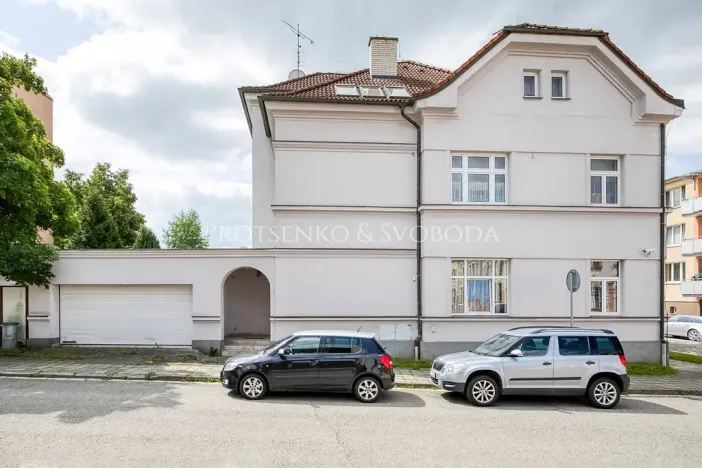 Prodej ordinace, Bechyně, Čechova, 660 m2
